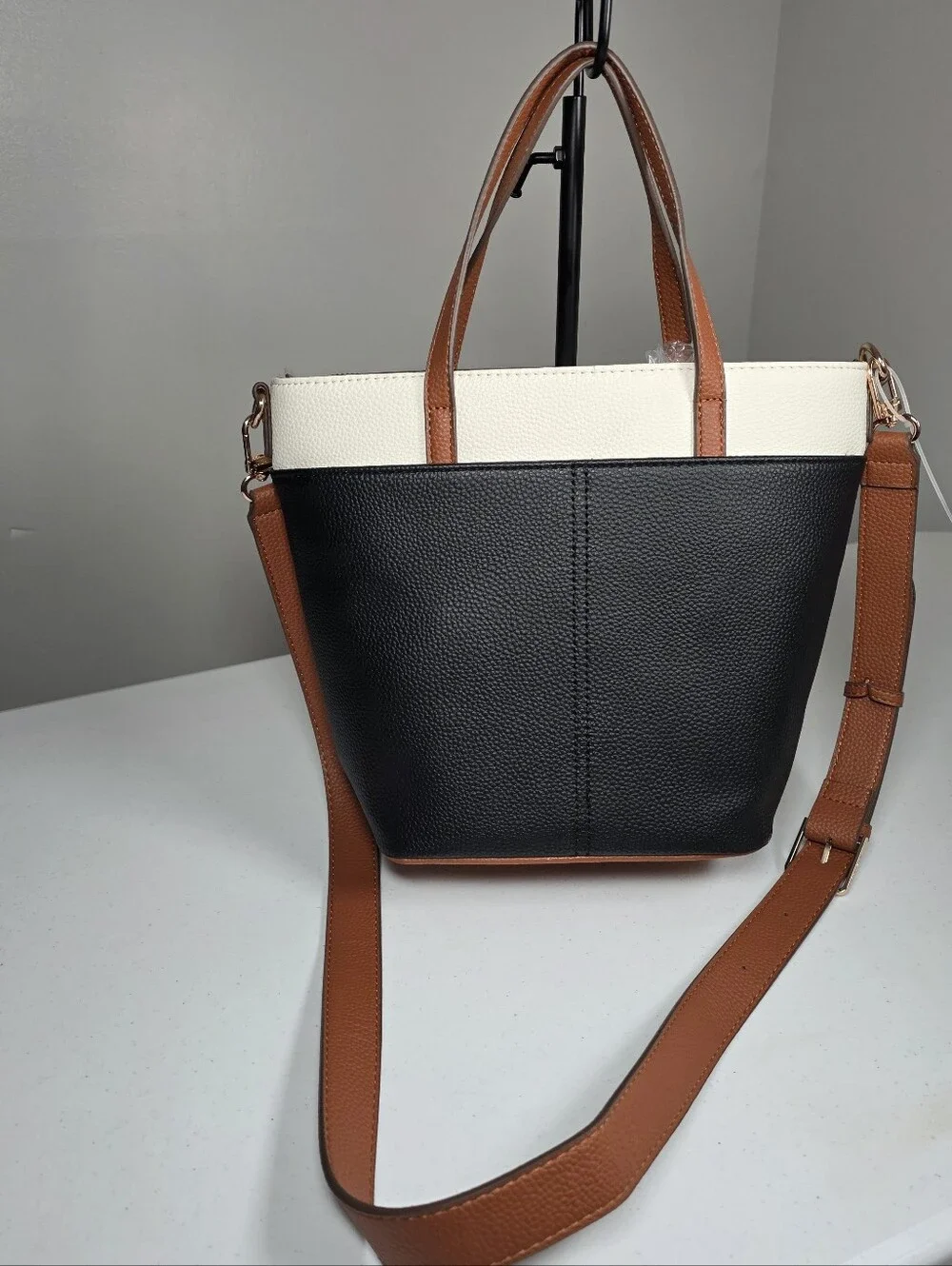 Anne Klein anne klein